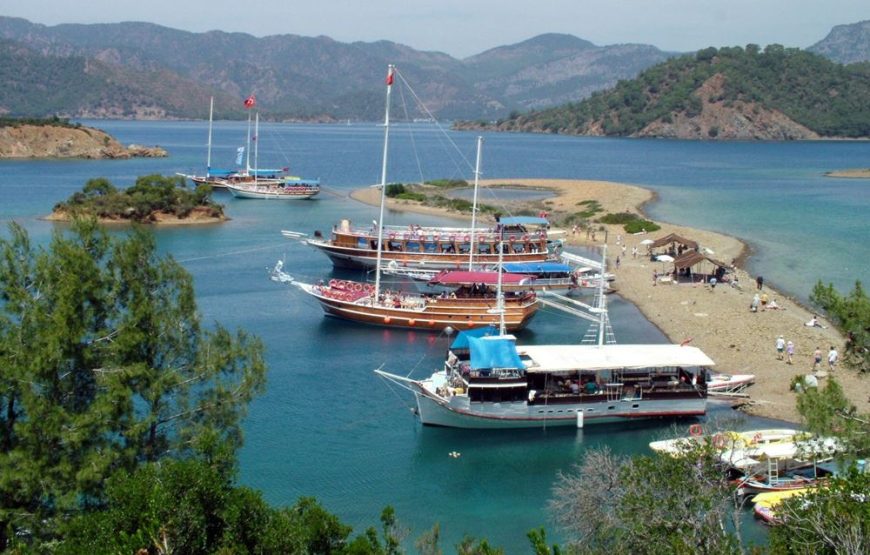 Ölüdeniz Butterfly Valley Boat Trip With Buffet Lunch