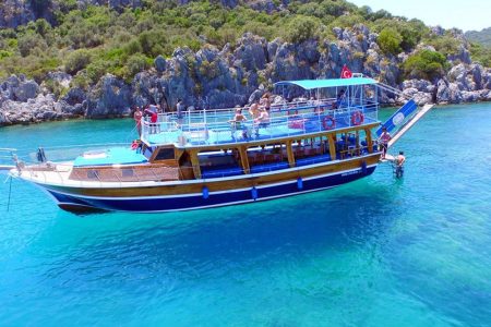 Ölüdeniz Butterfly Valley Boat Trip With Buffet Lunch