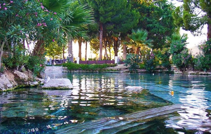 Side Salda Lake & Pamukkale Tour