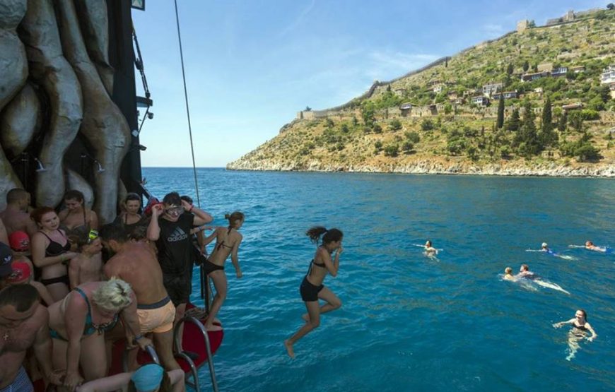 Alanya Pirate Boat Trip