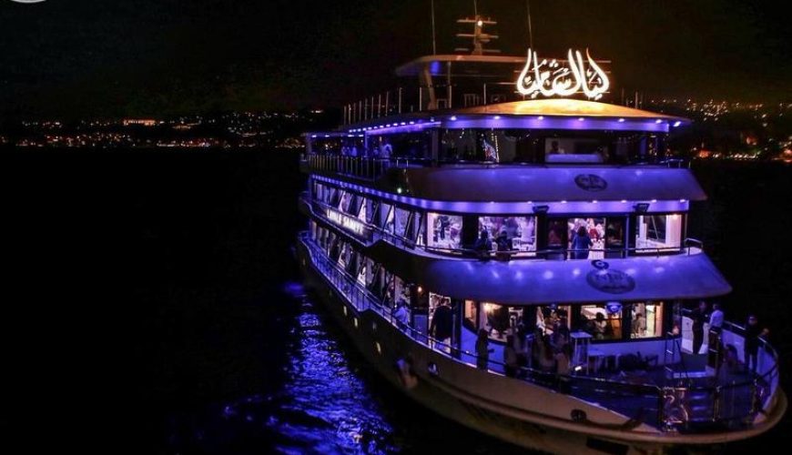 Aliway-Tour-Istanbul-Bosphorus-Dinner-Cruise-with-Folklore-Show-Belly-Dancers-03
