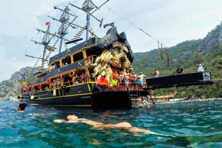 Aliway-Tour-Marmaris-Pirate-Boat-Trip