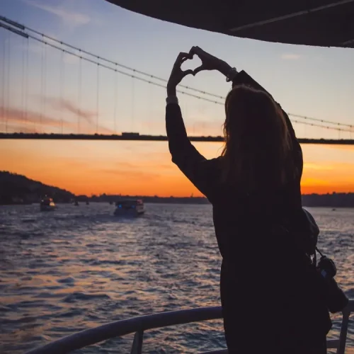 Private table on Istanbul dinner cruise