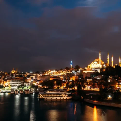 Istanbul Bosphorus cruise with dinner